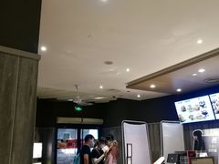 -肯德基(东安路站店)