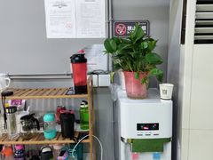 -征成健身连锁私教工作室(九公里店)