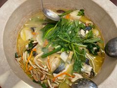 -姚记抚仙湖石锅鱼庄