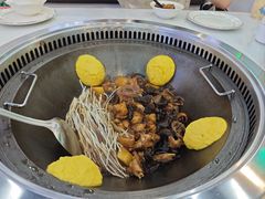 -冰城焰会大丰收铁锅炖(萝岗万达金街店)