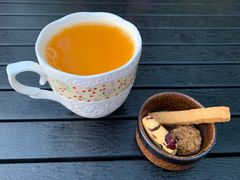柳橙红茶-云端咖啡(山顶教堂店)