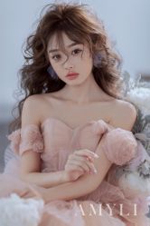 -艾米丽婚纱礼服