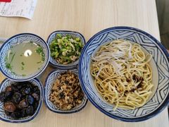 -朱洪元苏式面馆(绿宝广场店)