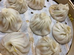 -馋三尺蟹粉小笼(人民广场店)