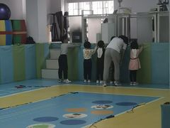 -逗你运动体能训练中心(冠城店)