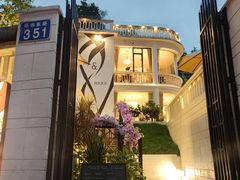 -Mark&Mars Restaurant