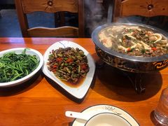 -杭嵊粗菜馆(文一西路店)
