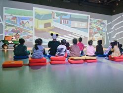 -小鸡哆哆故事屋·儿童乐园(嘉里城店)