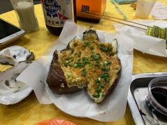 -蚝哥花姐湛江烤生蚝(美丽湾市场店)