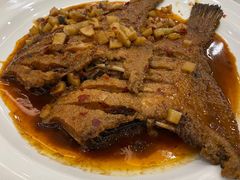 -巢香扣肉馆