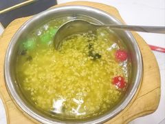 -三江源美食城