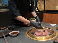 -铭牛烧肉·和牛海鲜自助(高新月牙湖店)