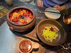 颜气汽锅鸡-云海肴云南菜·蒸汽石锅鱼(青岛万象城店)
