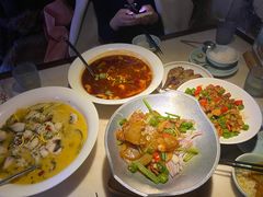 -韵秋荷(宝山龙湖天街店)