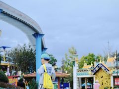 -七彩云南欢乐世界