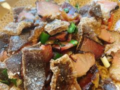 蕨粑炒腊肉-古城苗家土菜馆(河景餐厅店)