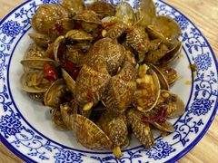 香辣花甲-江城燕子大排档(江汉路步行街店)