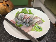 -得意咚瓜·顺德鱼生·冬瓜火锅(深圳首店)