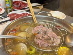-官塘陈记鱼生·潮汕砂锅粥·潮汕生腌牛肉火锅(潮枫路总店)