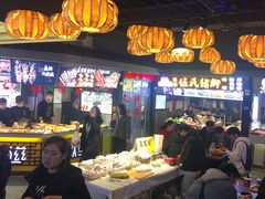 -庙街旅游·美食广场(五一广场店)
