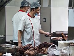 -闫家驴肉老店(华电一校店)