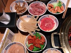 -周小明火锅(黑金冠社区店)