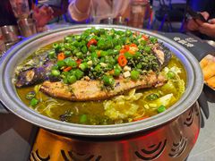 -令狐冲·炭烤活鱼(宝龙店)