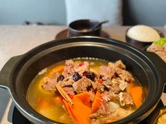 -罗勒家·养生火锅· Bistro(大望路店)