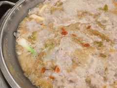 -老来福·非遗酸汤兔(凯旋路店)