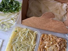 -李氏东北饺子王·铁锅炖(回龙湾店)