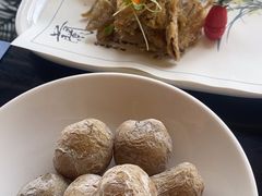 -鹰龙海畔度假酒店(咸祥店)