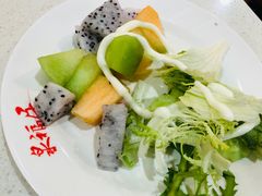 -泉福居酱骨头自助广场(南大街商业步行街店)