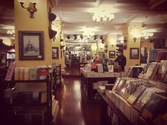 -果戈里书店