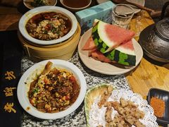 -老牌坊云南鱼豆花火锅(哈西万达店)
