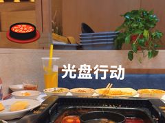 -老牌坊云南鱼豆花火锅(哈西万达店)