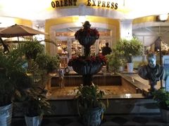 -火车头法国西餐厅