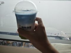 -抱抱地球咖啡馆(国家海洋博物馆店)