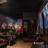 这家咖啡店的茶还不错！