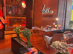 -何师烧烤Pro ·小龙虾·江湖川菜·精酿啤酒(太古里店)