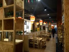 -袁记串串香(北国店)