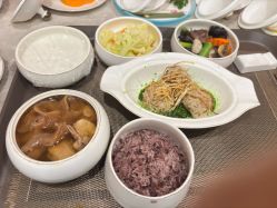 -安雅国际月子会所(拱北森宇富通店)