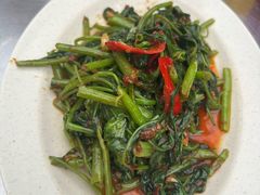 -明记烧鱼美味店