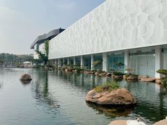 -罗红摄影艺术馆