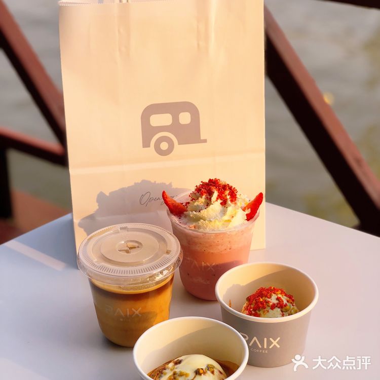 海心沙▪️唯一一家江边能看日落的咖啡店