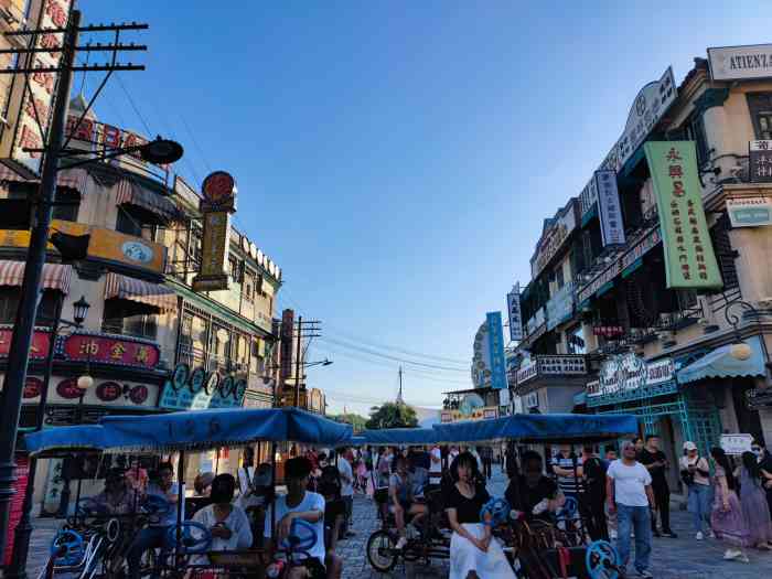 香港街停车场落座于浙江省东阳市广."-大众点评移动版