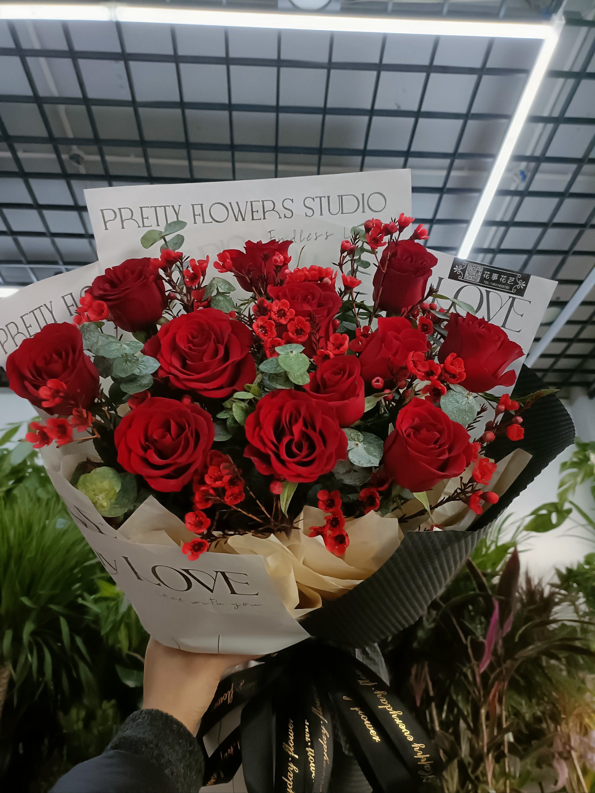如何选择满意的鲜花?——以弘楚鲜花选购指南为例