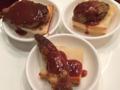 -荣誉国际酒店-云顶旋转餐厅