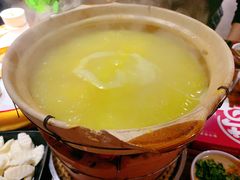 -捞围鲜·港式打边炉(海阳路店)