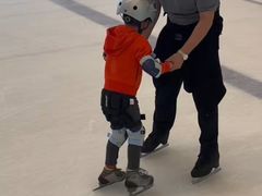 -世纪星滑冰俱乐部(万象城店)