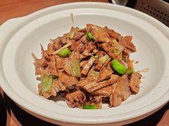-老村长•湖北家常菜(胜利街店)